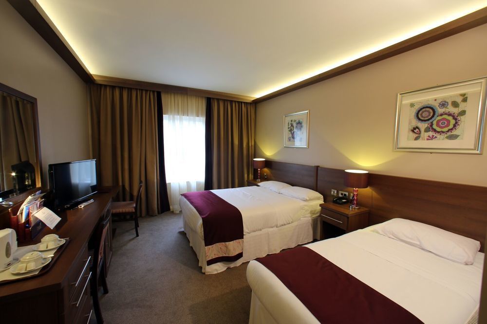 Woodford Dolmen Hotel Carlow Exterior foto